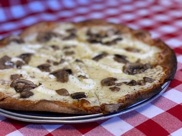 St Pete Cheese Pizza with mushrooms 