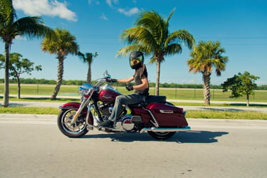 Motorcycle rental in Maui