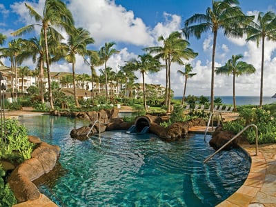 beautiful hotel and pool in Kauai 