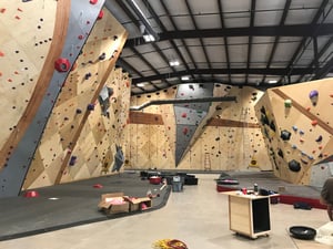 big rock climbing room in Nashville