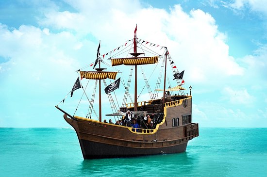 pirate-ship-at-sea