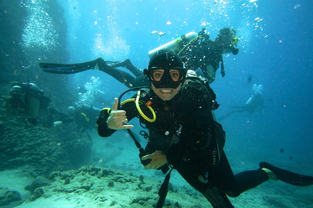 Scuba diving in Oahu